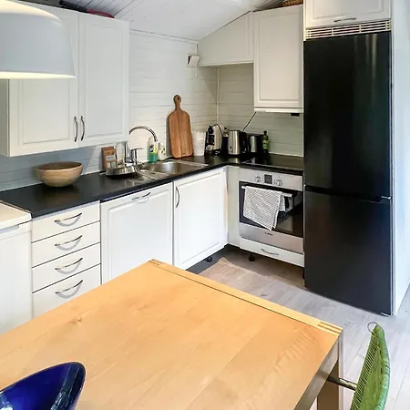 3 Bedroom Amazing In * Nevlunghavn