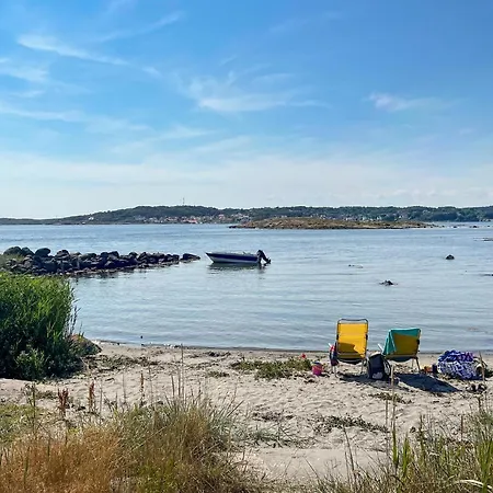 3 Bedroom Amazing In Feriehus Nevlunghavn